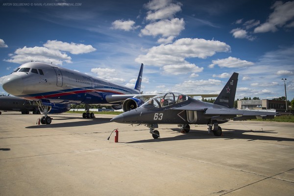 Самолёт Як-130 в Кубинке на выставке Армия - 2015