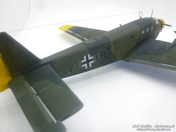 Готовая модель: Ju-52 от Моделиста Декали