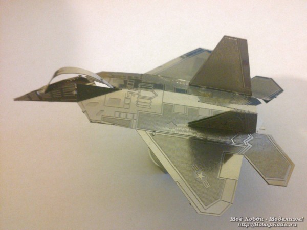 Металлический конструктор F-22 Готов