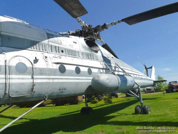 Вертолёт Ми-10 в авиамузее Тольятти