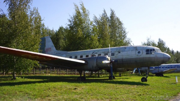 Самолёт Ил-14 в Авиамузее Ульяновска