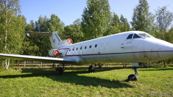 Самолёт Як-40 в Авиамузее Ульяновска