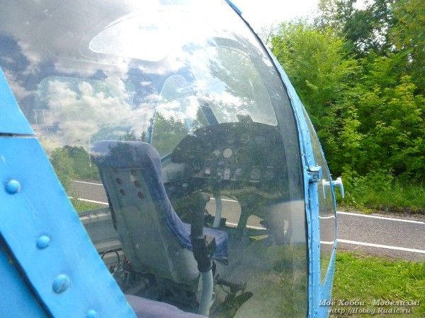 Вертолёт Ми-1 в авиамузее Ульяновска
