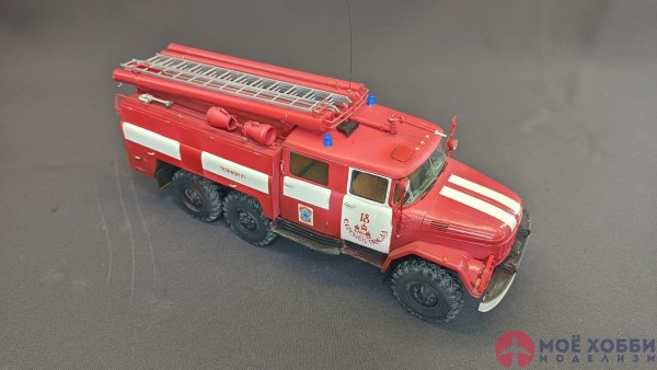 Пожарная машина AC-40-137A от ICM
