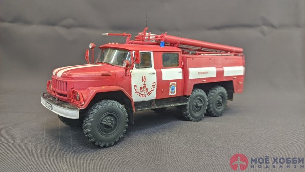 Пожарная машина AC-40-137A от ICM